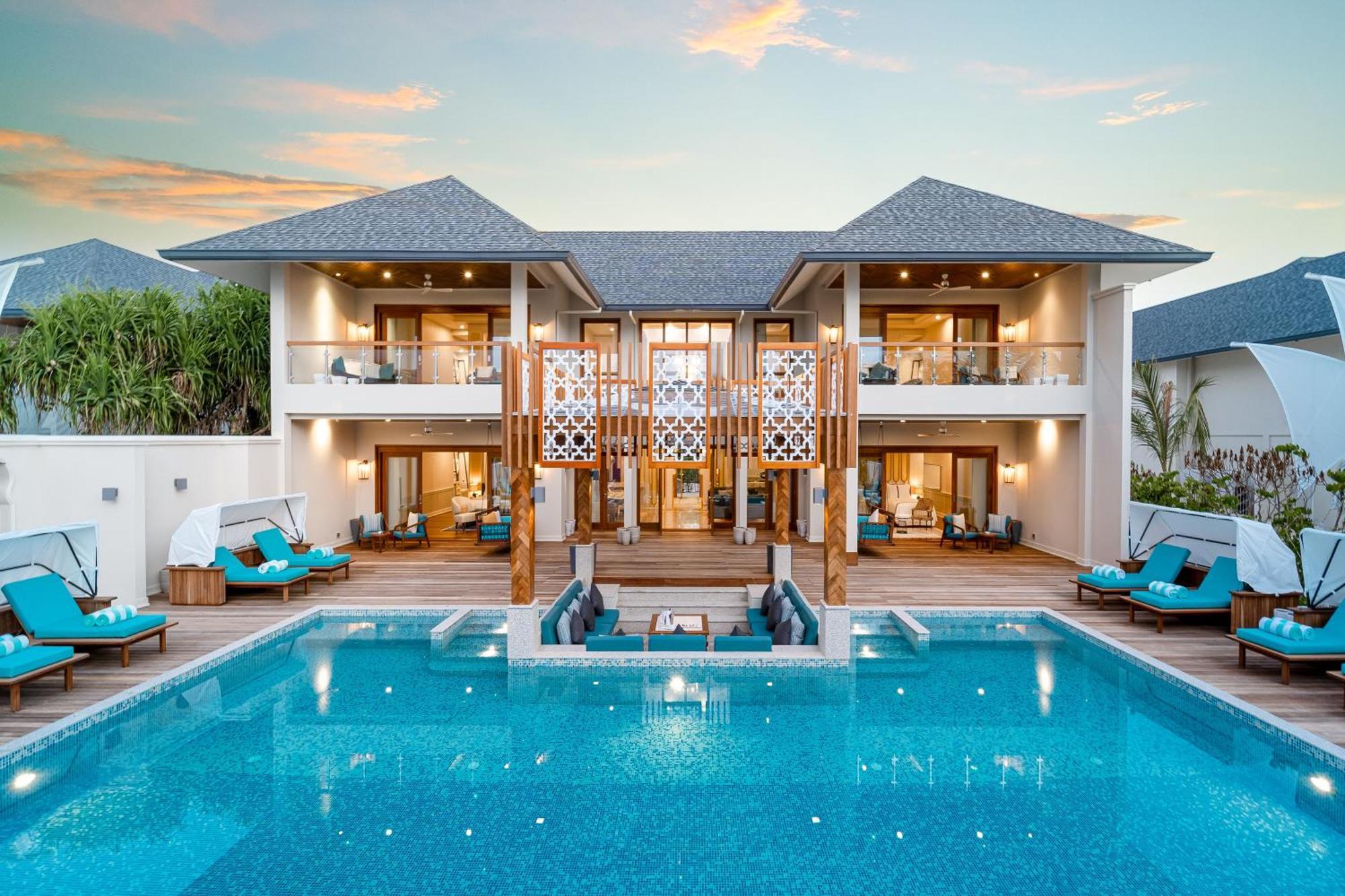 Resort Hideaway & Dhidhdhoo (Haa Alif Atoll)