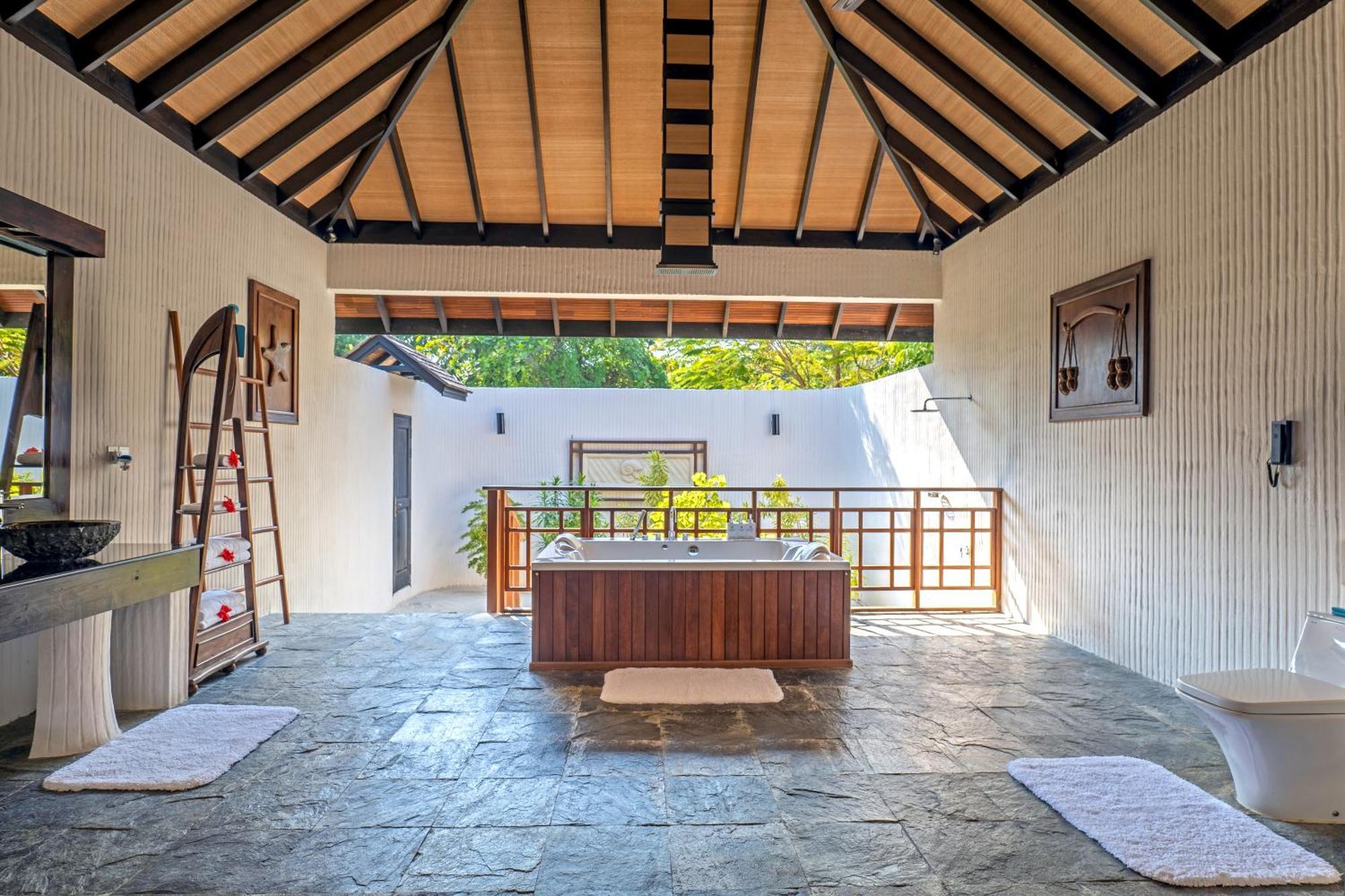Hideaway Resort&spa 5* Dhidhdhoo (Haa Alif Atoll)