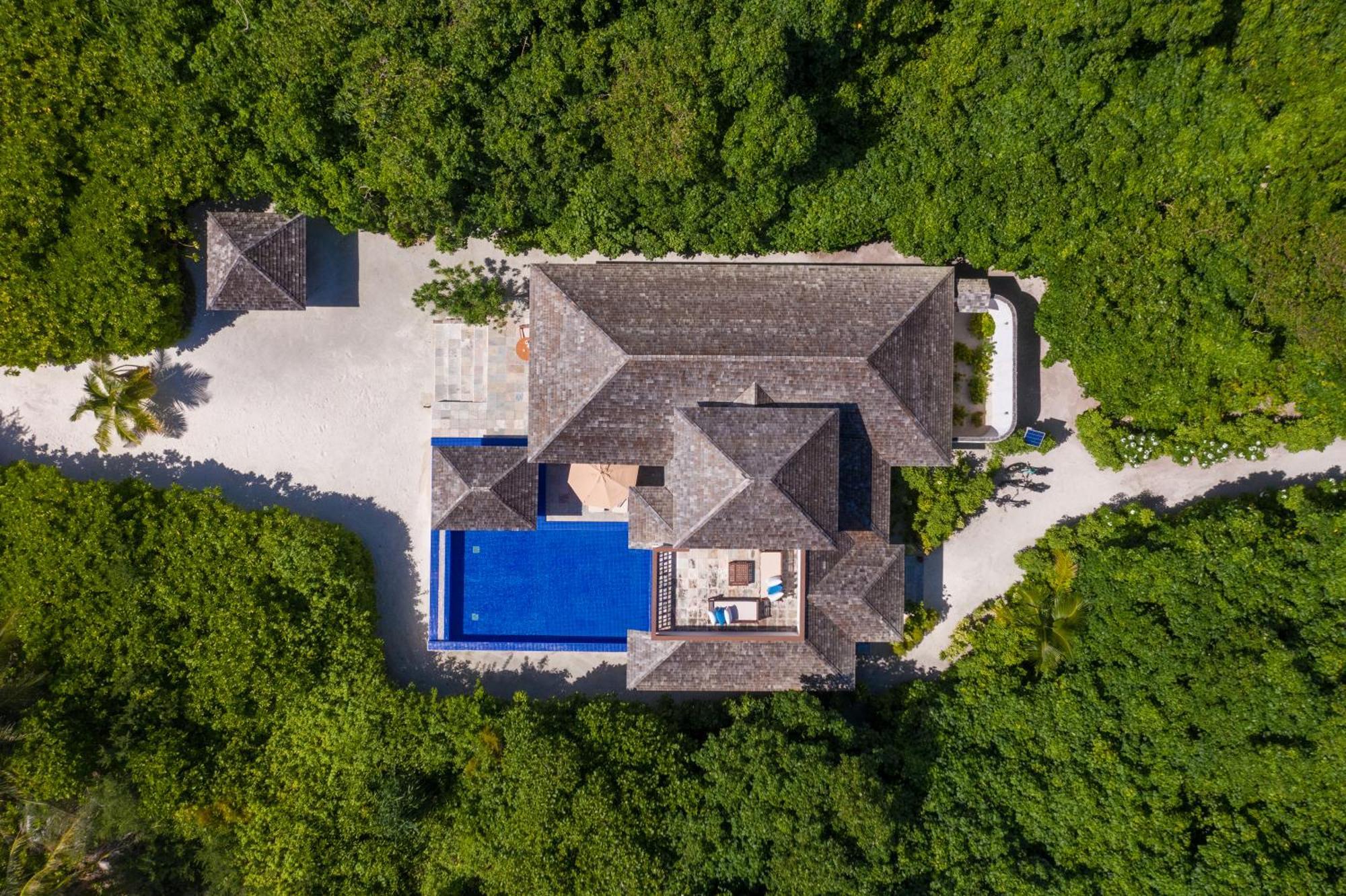 Hideaway Resort&spa 5* Dhidhdhoo (Haa Alif Atoll)