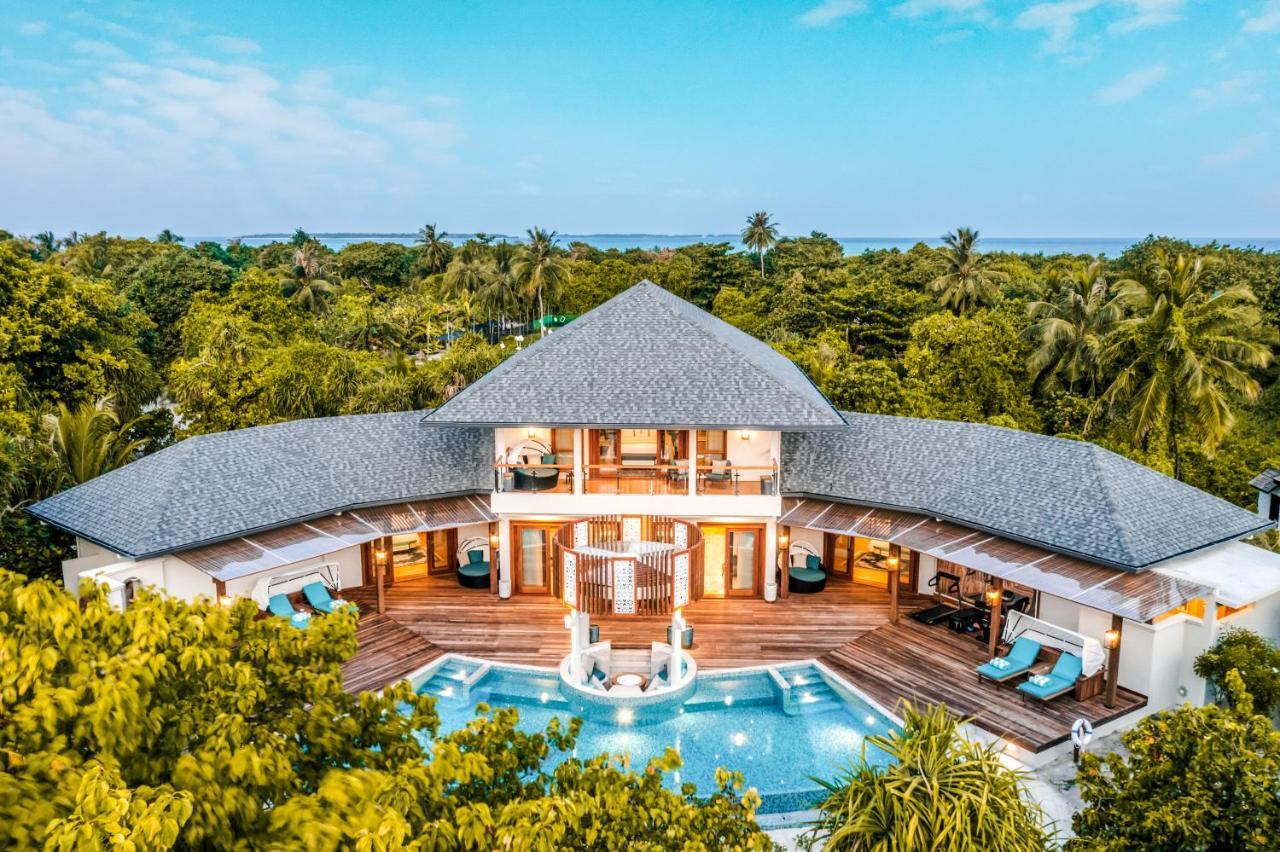Resort Hideaway & Dhidhdhoo (Haa Alif Atoll)