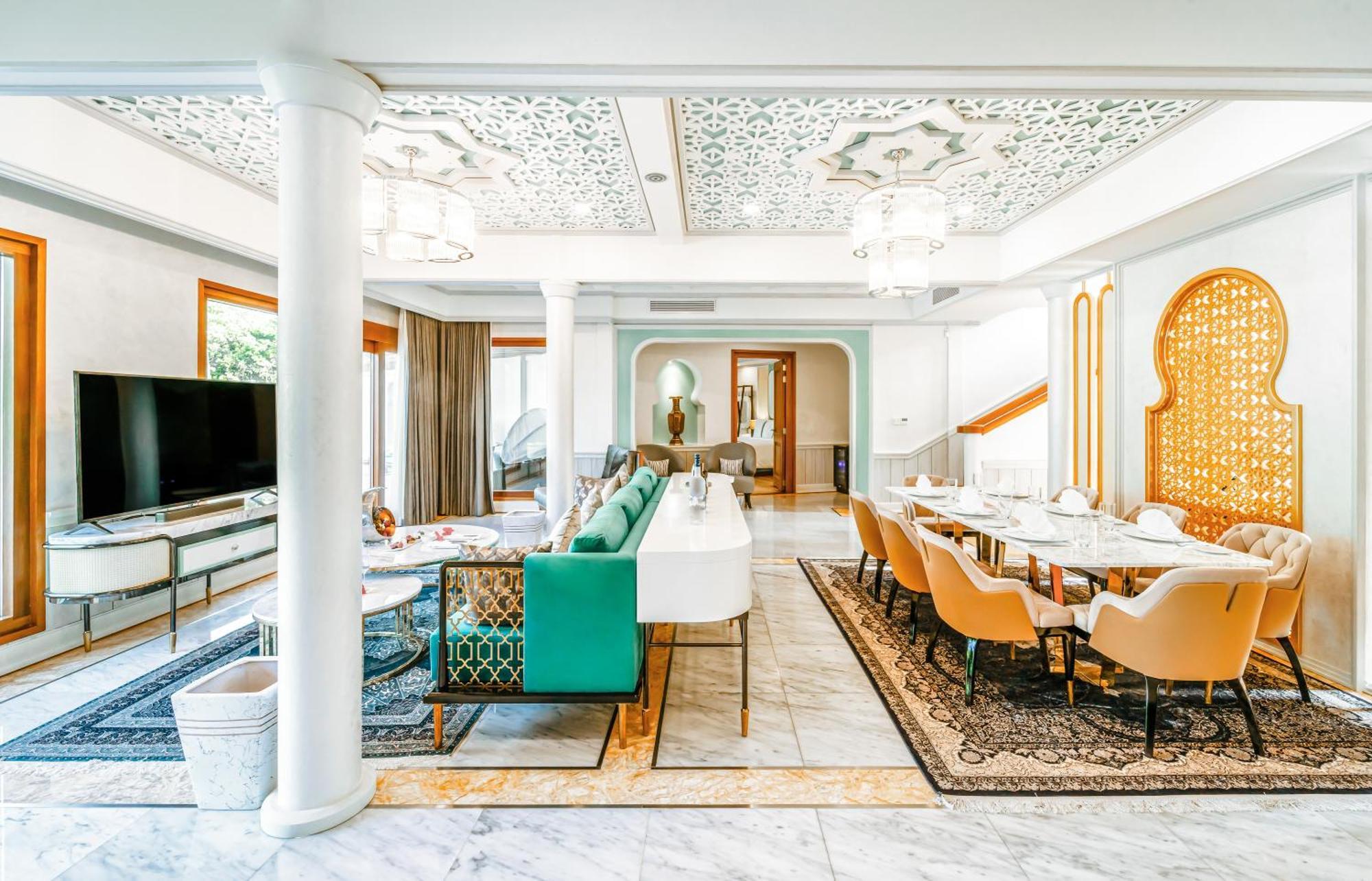 Hideaway & Resort