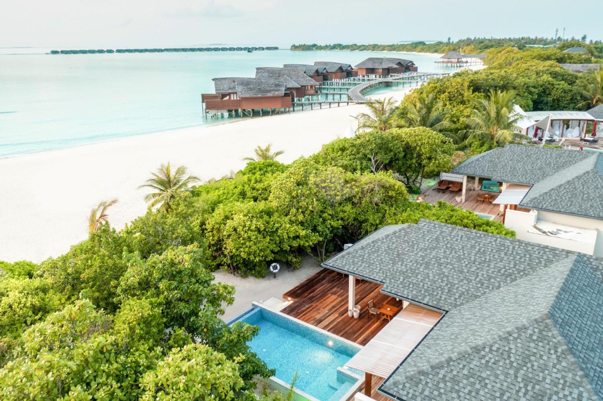 Üdülőközpont Hideaway & 5*