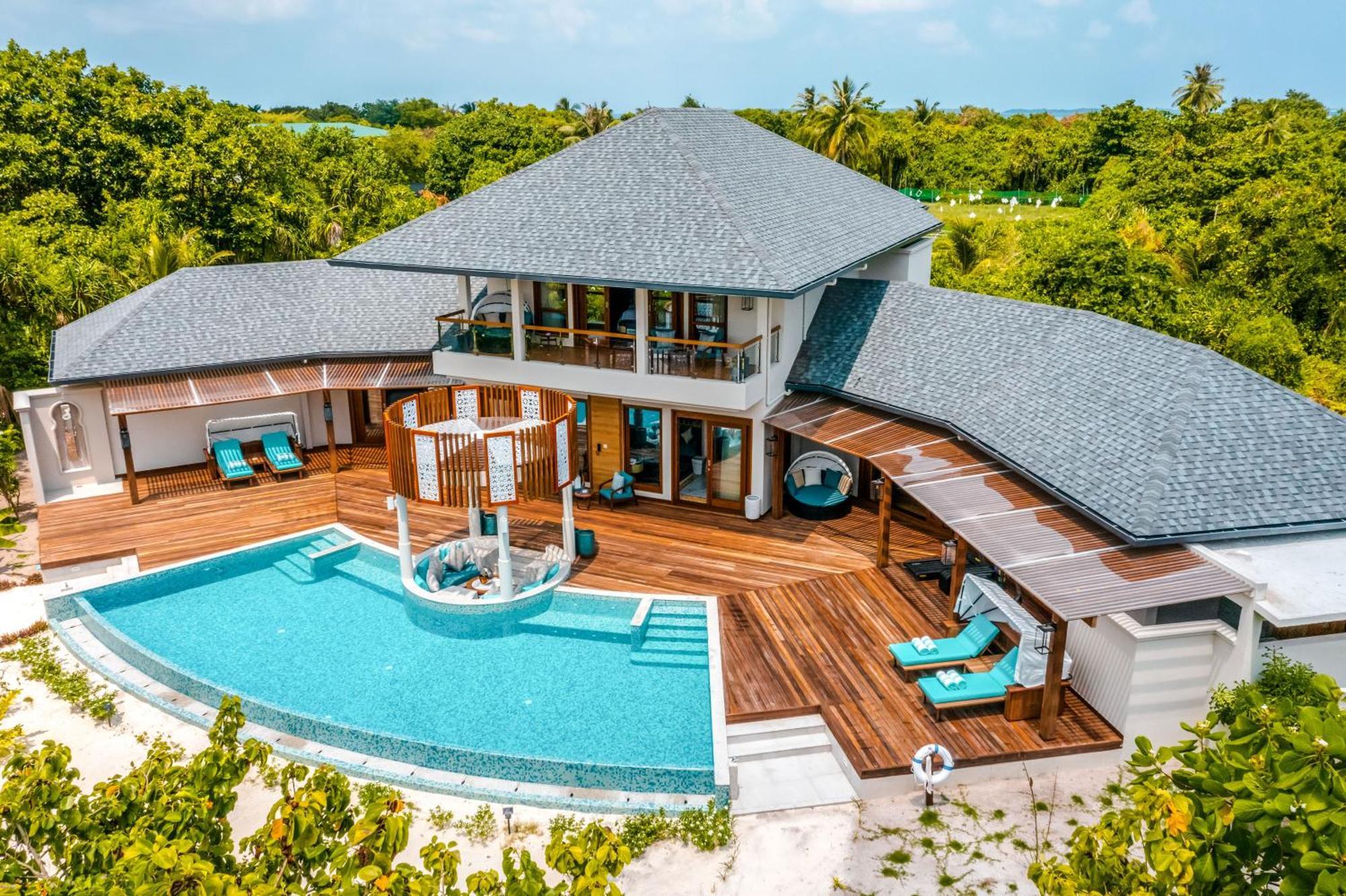Hideaway & 5*