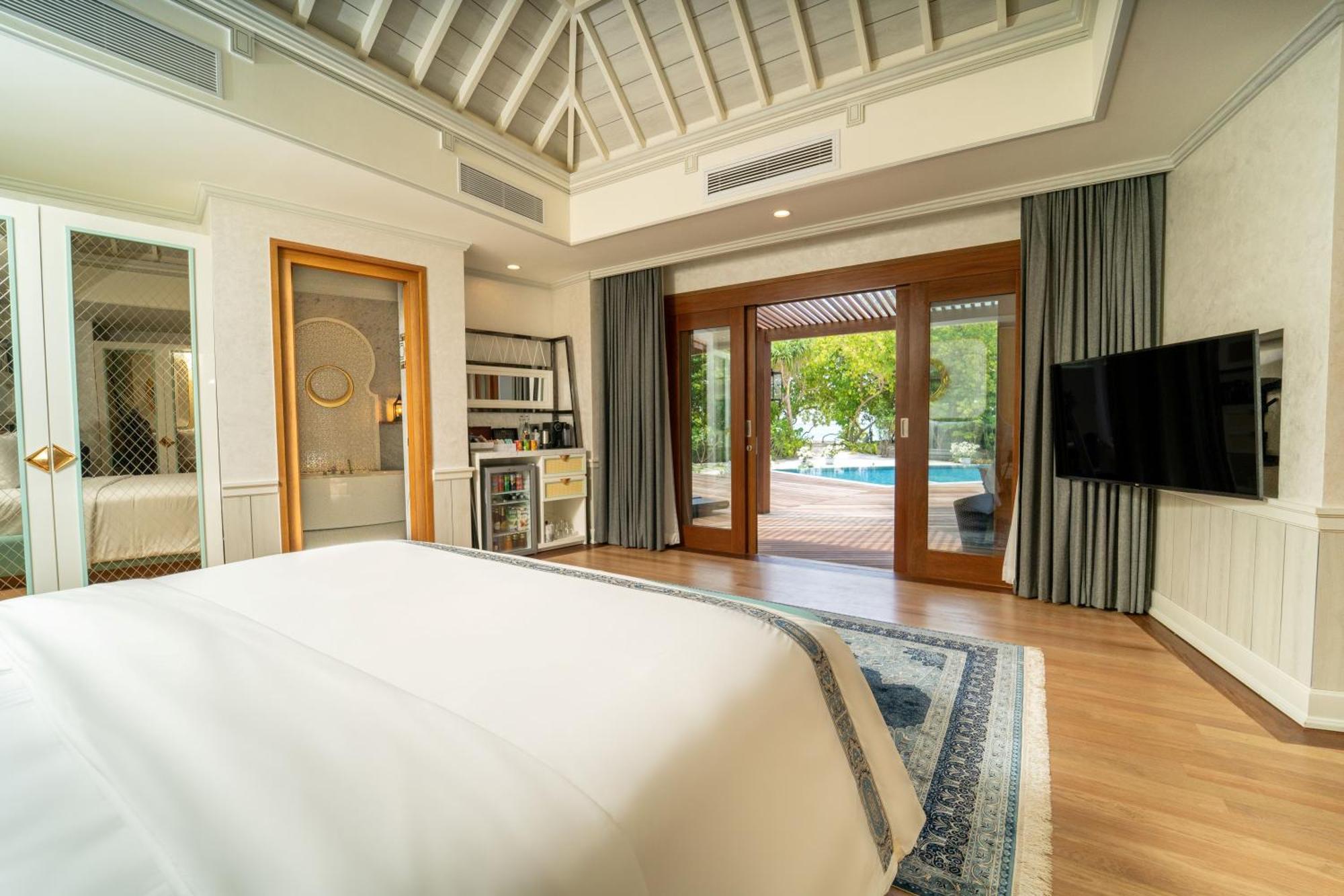 Hideaway & 5* Dhidhdhoo